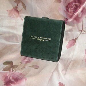 NEW Taylor Madison Green Velvet Jewelry box